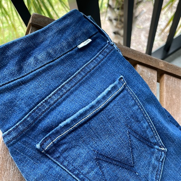 MOTHER Jeans : The Looker - Picture 4 of 10